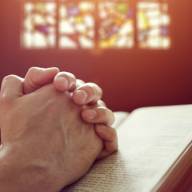 كيف يُصلي المسيحيّون؟